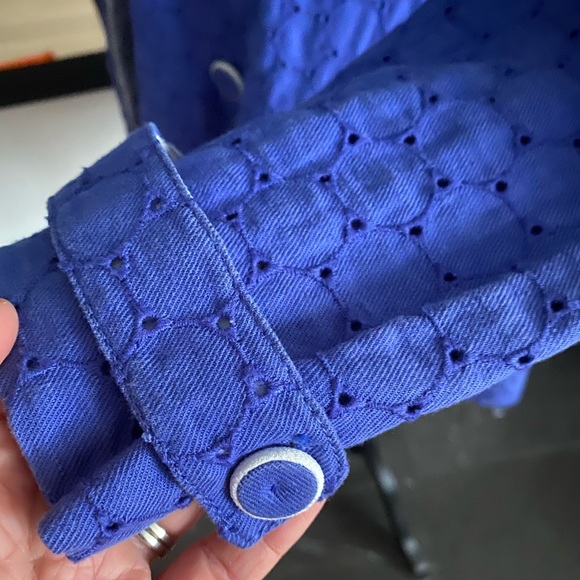 OLIVE DES OLIVE Blue Eyelet Coat Beautiful Buttons - Picture 6 of 7